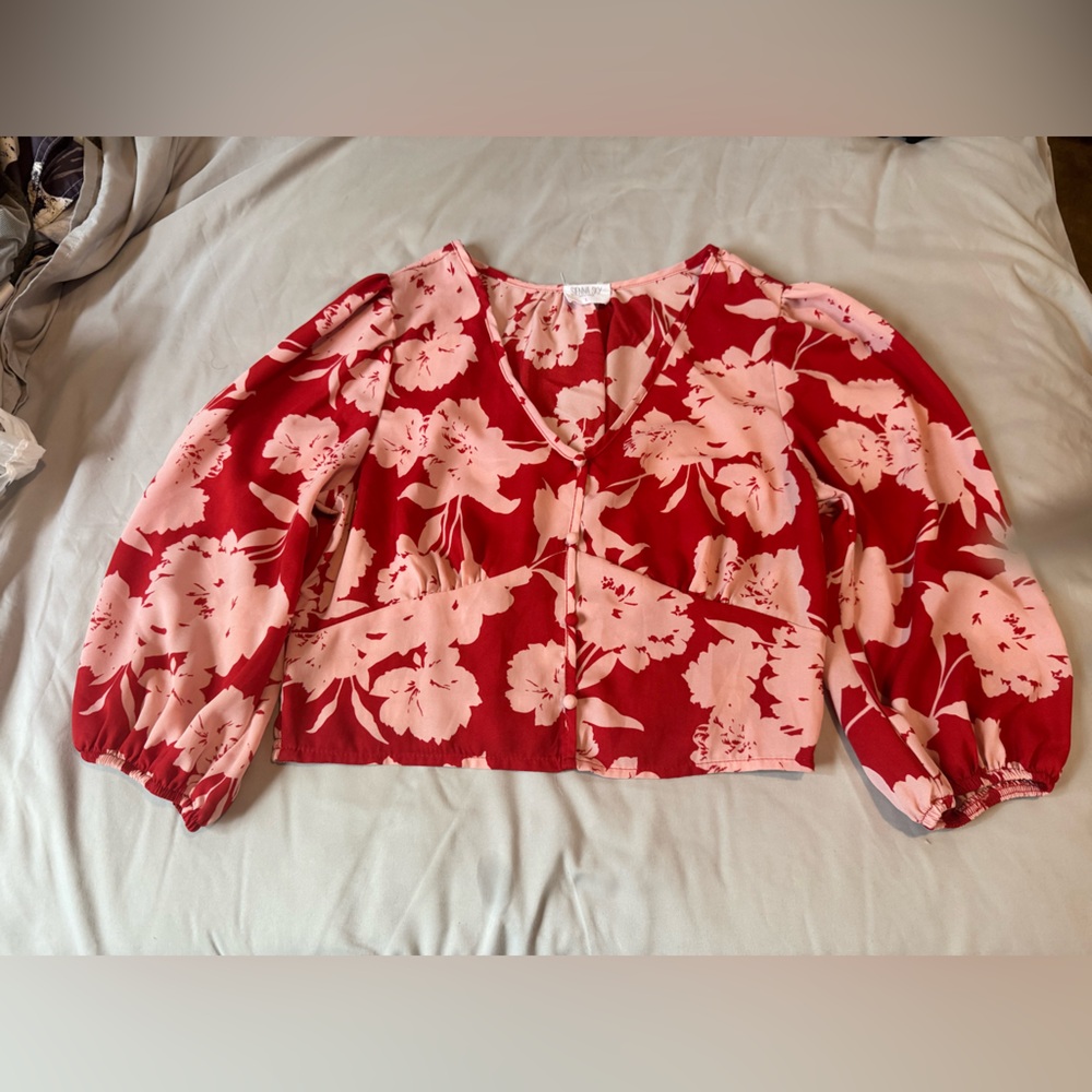SIENNA SKY Floral Red and Pink Women's Top L